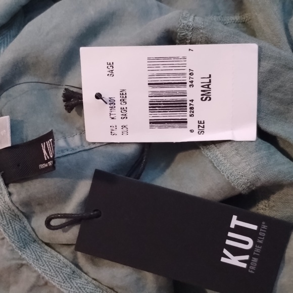 Kut from the Kloth Kut Amelia Contrast Pullover Hoodie 1/4 Snap Button - Picture 7 of 10